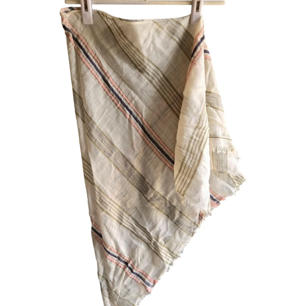 JJill SCARF